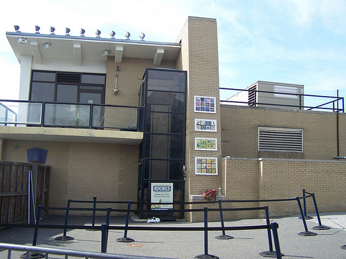 Installation of Four panels on the exterior facade of NY Aquarium.